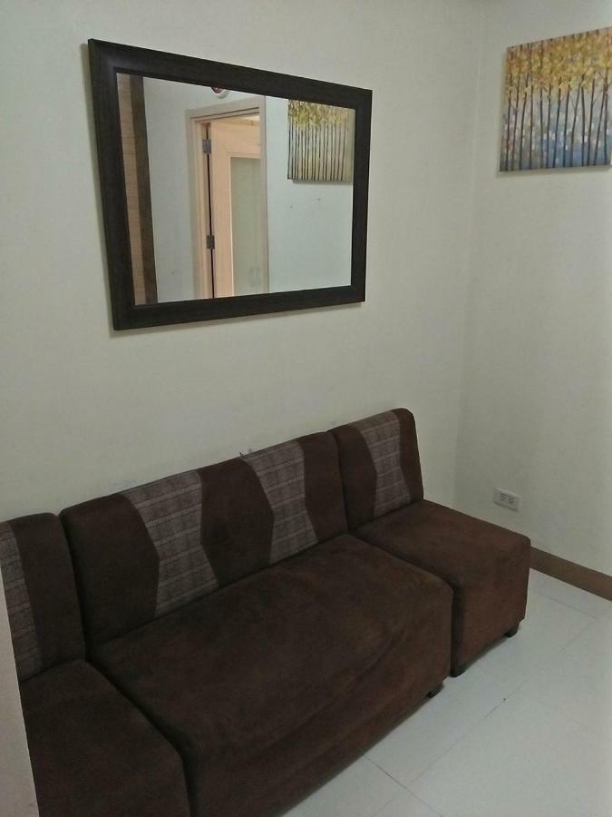 Chateau Elysse A4 Near Sm Mall,Airport Wifi マニラ市 エクステリア 写真